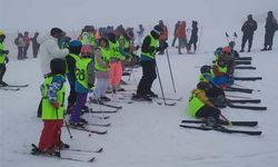 Kayak Alp Disiplini Müsabakaları tamamlandı