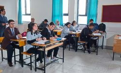 Kaymakam ders dinledi