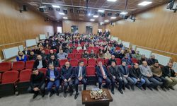Öğretmenler ve imam hatipler toplantıda bir araya geldi