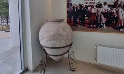 Selçuklu döneminden kalma küp sergileniyor