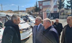 Bilgin, Galericiler Sitesi'ni ziyaret etti