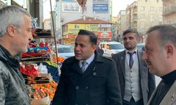 Burak Aşıkoğlu çarşı esnafıyla buluştu