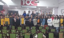 Yavuz Sultan Selim Han Ortaokulunda söyleşi