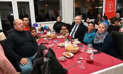 Vali Fidan iftarda yetim çocuklarla bir araya geldi