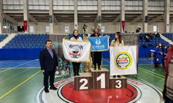 Gökbörü Nevşehir’e 3 kupa 5 madalya ile döndü