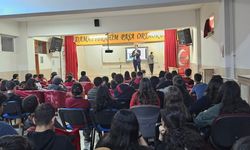 Öğrenciler meslek seçiminde rehber ediniyor