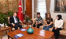 LGS’de Türkiye birincisi olan öğrencilerden Vali Fidan’a ziyaret
