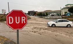 Nevşehir’de sağanak yağış sele neden oldu