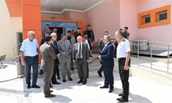 Vali Fidan Kozaklı Devlet Hastanesi inşaatını inceledi