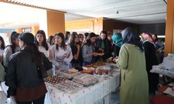 Nevşehir Belediyesi Gençlik Ofisi’nde kermes açıldı