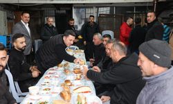 Başkan Arı, sanayi esnafıyla kahvaltı yaptı