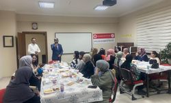 Kız öğrenciler için iftar düzenlendi