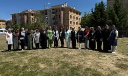AK Parti Kadın Kolları Ürgüp’ü kapı kapı dolaştı