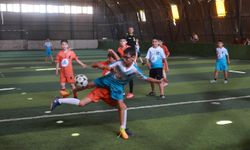 İlkokullar arası futbol turnuvası coşkusu