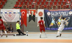 NEVÜ futsal erkek takımı Süper Lig’e yükseldi