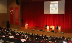 Uluslararası İlişkiler ve Ekonomi konferansı