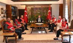 Vali Fidan kurban bağışında bulundu
