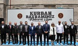 Bayramlaşma töreni düzenlendi