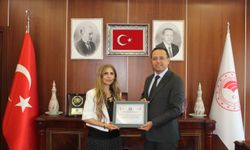 Fahri hemşehrilik verildi