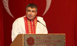 Aktekin: "Ahlak ve bilim birlikte olmalı"