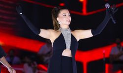 Ebru Yaşar Nevşehir'de sahne aldı
