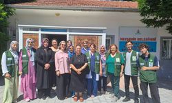 Dokuma atölyesinde Yeşilay üyeleri misafir edildi