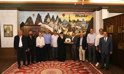 Mübadele torunlarından Arı'ya ziyaret