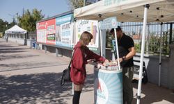 Üniversiteli öğrencilere hoş geldiniz ikramı