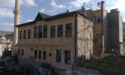 Atabey Konağı’nda restorasyon başladı