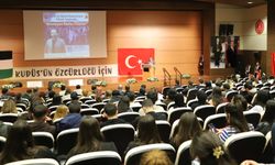 NEVÜ’de "Bitmeyen Nefes Filistin" konferansı düzenlendi