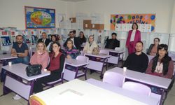 Kardelen İlköğretim Okulunda 1., 2. ve 7. sınıfların veli toplantısı yapıldı