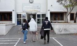 Masaj salonlarına fuhuş operasyonu