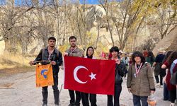 NEVÜ İzci Kulübü’nden Cumhuriyet yürüyüşü