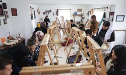 NEVÜ’lü öğrenciler “Dokuma Atölyesi”nde