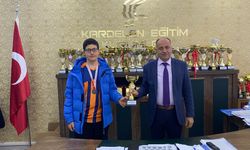 Kardelenli gençler masa tenisinde 3. oldu