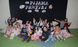 Kardelenli minikler pijama partisinde doyasıya eğlendi