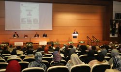 “Modern Dünyada Aile Olmak: Sorunlar ve Çözümler” paneli düzenlendi