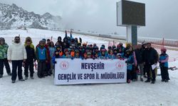 Nevşehirli kayak ve snowboard sporcuları yeni sezona hazır