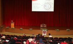 NEVÜ’de “AIDS Farkındalık” Konferansı Düzenlendi