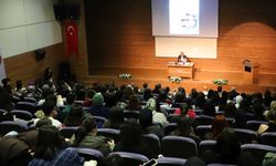 NEVÜ'de “Mutluluk Felsefesi” Semineri