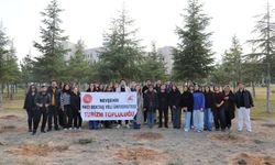 NEVÜ’lü genç turizmciler fidan dikti