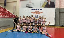 Kardelenli yıldız kızlar yoluna namağlup devam ediyor