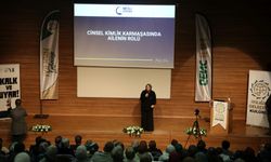 NEVÜ’de “Cinsel Kimlik Karmaşasında Ailenin Rolü” Konferansı