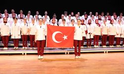 Geleceğin Hemşireleri Mesleklerine İlk Adımlarını Attı