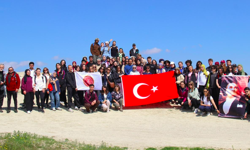 NEVÜ’den Kızılçukur Vadisi’nde Milli Egemenlik Yürüyüşü