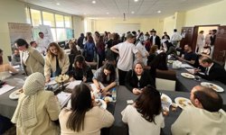 Öğrenciler Sektör Temsilcileriyle Buluştu