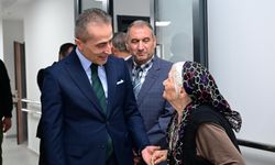 Vali Kök'ten huzurevine ziyaret