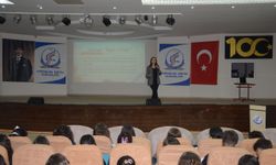 Kardelen’de 8. sınıf öğrencilerine LGS’nin altın kuralları anlatıldı