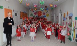 Minik Kardelenlerden muhteşem 29 Ekim coşkusu