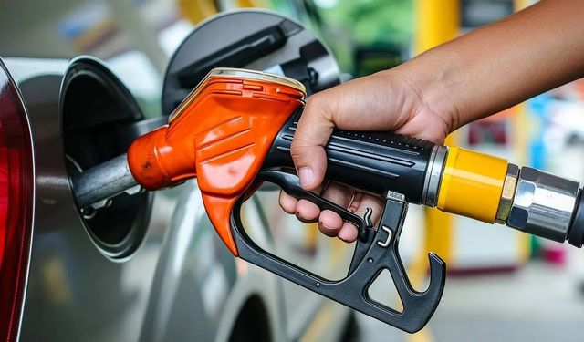 Benzine indirim geldi (6 Ağustos)